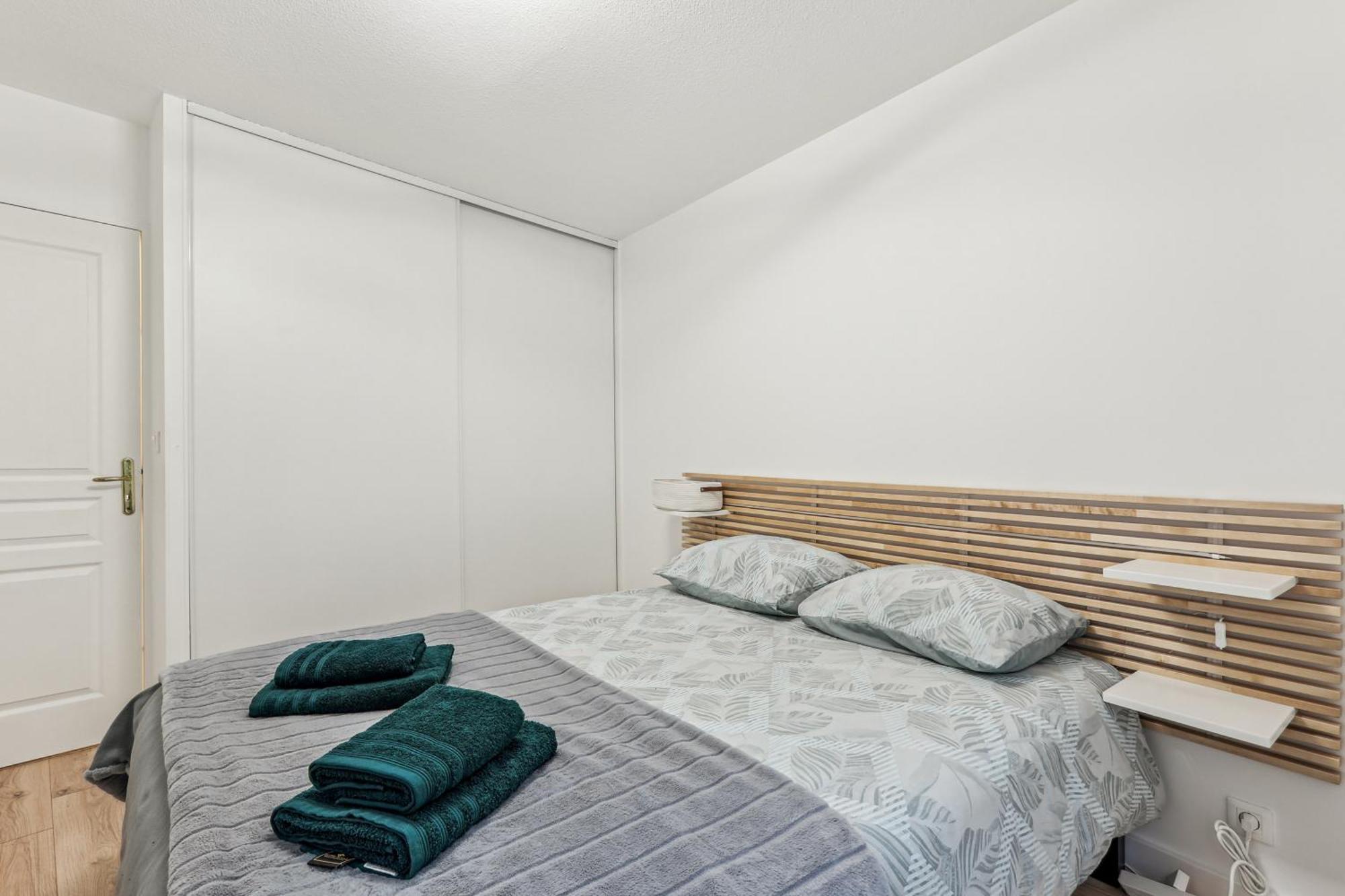 Comfort And Tranquility Near Lyon And Groupama Stadium, 4 Personnes Meyzieu Eksteriør billede